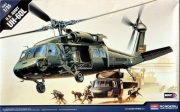 12111 1/35 UH-60L Black Hawk