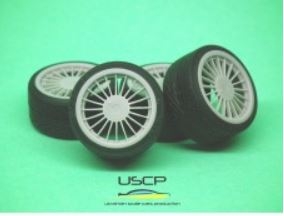 24W004S 1/24 Alpina е36 17'' with stance tires USCP