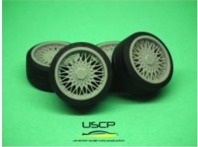 24W015S 1/24 BMW Original Styling 5 16'' with stance tires USCP