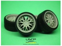 24W041S 1/24 Rondell 0058 17\'\' with stance tires USCP