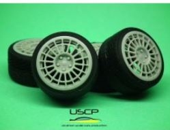 24W055S 1/24 Speedline Corse Integrale 17\'\' with stance tires USCP
