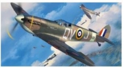 03986 1/32 Supermarine Spitfire Mk.IIa