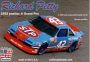 [주문시 입고] 1992A 1/24 NASCAR '92 Pontiac Grand Prix "Richard Petty" #43 "Last Race"