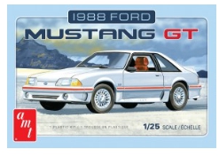 AMT01216 1/25 1988 FORD MUSTANG