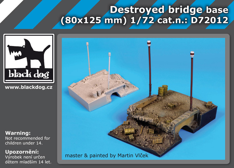 [사전 예약] D72012 1/72 Destroyed bridge base