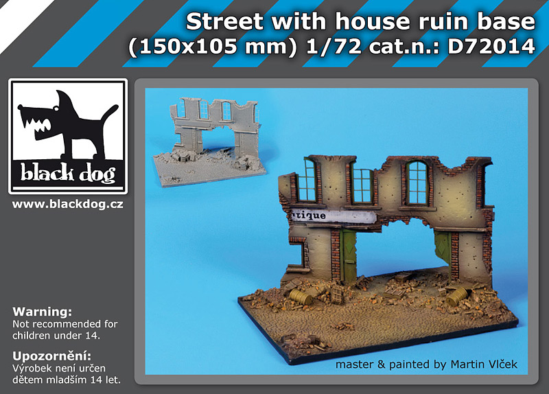 D72014 1/72 Street with house ruin base