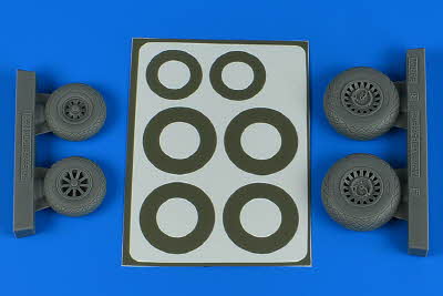 [사전 예약] 4847 1/48 A-26B/C (B-26B/C) Invader wheels & paint masks early - diamond pattern ICM Aires