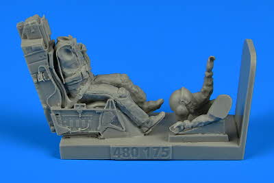 480175 1/48 USAF Fighter Pilot with ejection seat for F-16 HAS/TAM/ACA/KIN Aerobonus