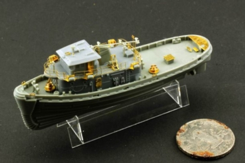 N03-086-168 1/350 Natick Class Large District Harbor Tug YTB-782 / Complete resin kit