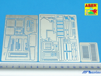 35A077 1/35 Engine upper deck for Sd.Kfz.234
