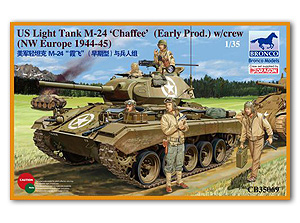 [사전 예약] CB35069 1/35 US Light Tank M24 'Chaffee' (WWII Prod.) with Tank Crew Set 