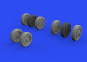 648740 1/48 SR-71A wheels 1/48 REVELL