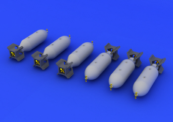 [사전 예약] 672039 1/72 US 500lb bombs 1/72