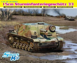BD6749 1/35 15cm Sturm-Infanteriegeschütz 33 - Smart Kit