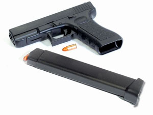BD1303 1/3 G17 w/Extended Magazine + Gun Case