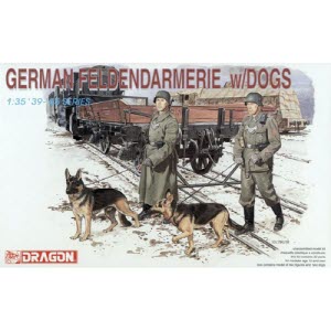 BD6098 1/35 Gerfeldgendarmerie w/Dogs