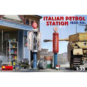 [주문시 바로 입고] BE35620 1/35 Italian Petrol Station 1930-40s