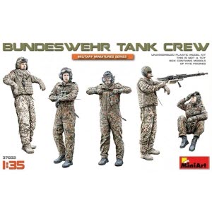 BE37032 1/35 Bundeswehr Tank Crew