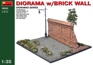 BE36055 1/35 Diorama with Brick Wall