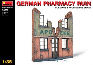 BE35537 1/35 German Pharmacy Ruin