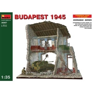 BE36007 1/35 Budapest. 1945 (인형 5명 디오라마 베이스 포함)