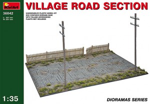 BE36042 1/35 Village Road Section