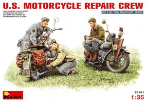 BE35101 1/35 U.S. Motorcycle Repair Crew
