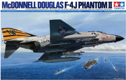 [사전 예약] 60306 1/32 McDonnell-Douglas F-4J Phantom II