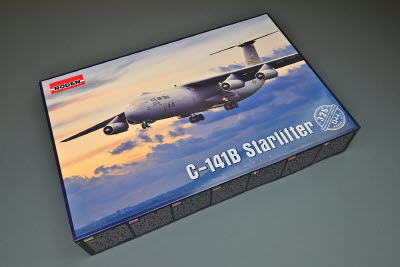 [사전 예약] RD-325 1/144 Lockheed C-141B Starlifter (1/144) 350