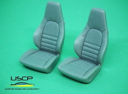24A072 1/24 Classic Porsche Leather seats (964/930)