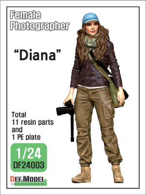 DF24003 1/24th Female photographer \"Diana\"