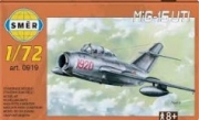 [사전 예약] SME0919 1/72 MiG-15 UTI