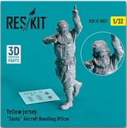 RSF32-0031 1/32 Yellow jersey "Santa" Aircraft Handling Officer (1 pcs) (3D Printed) (1/32)